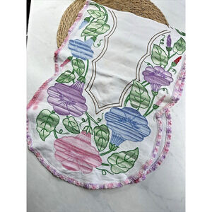 Vtg embroidered pink‎ floral morning glory cottagecore table runner 16x44